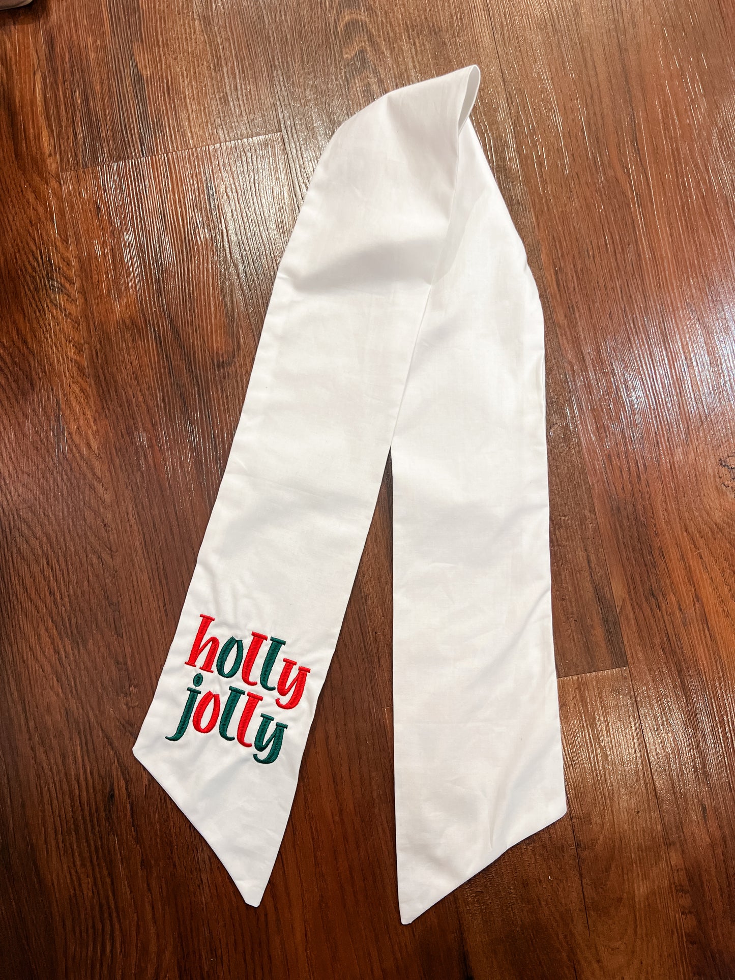 Holly Jolly Wreath Sash